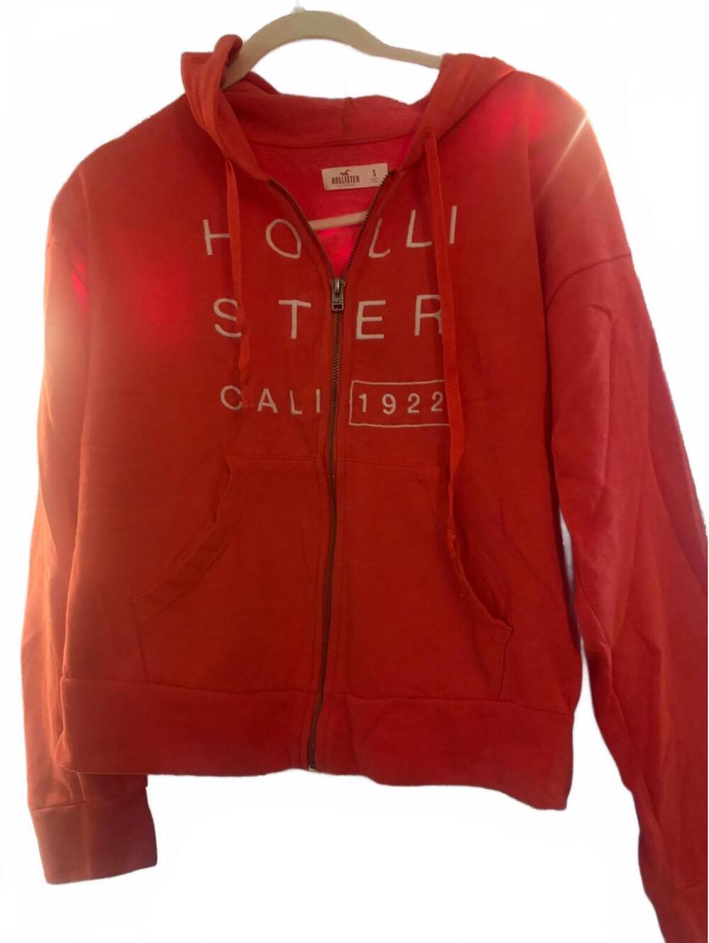 Cute soft hollister hoodie